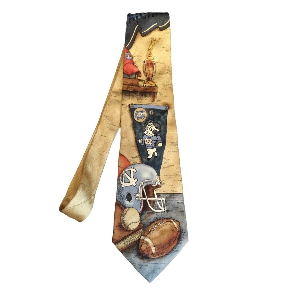 Carolina Tarheels mens silk tie sports pennant basketball football college
